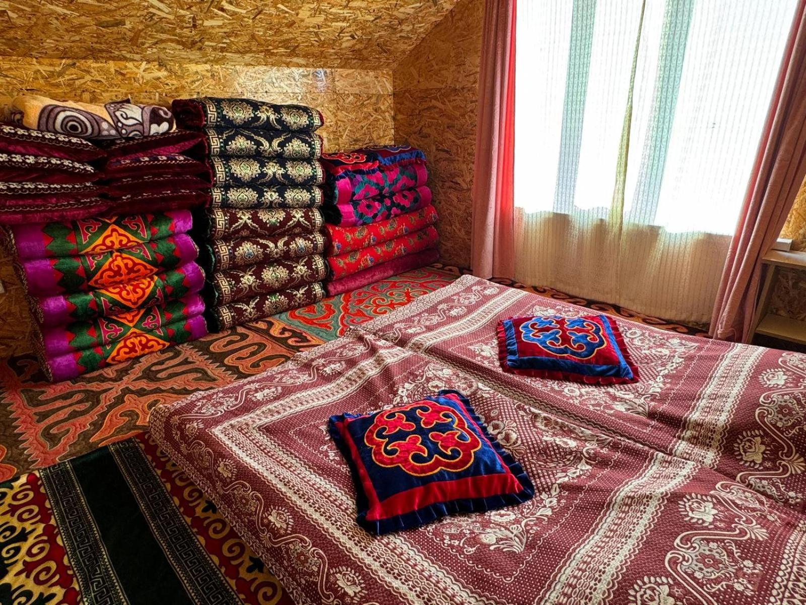 Guest House Dinara Kaji-Say Exterior foto